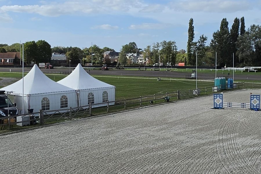 Verhuur feestmaterialen ()